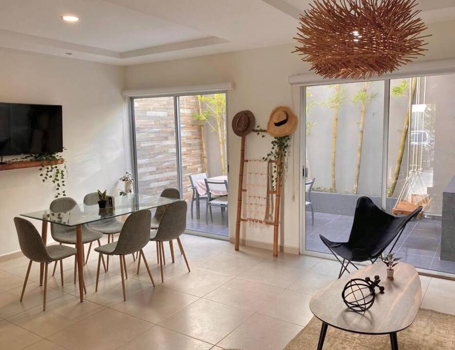 Altus Homes By Andiani Travel Cancún Extérieur photo